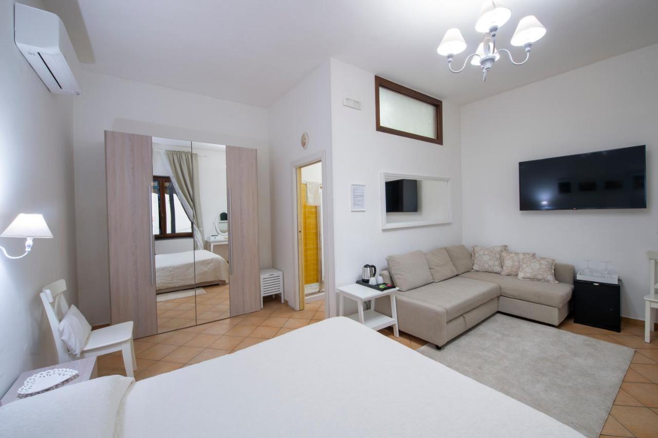 Large Double Room Sea View