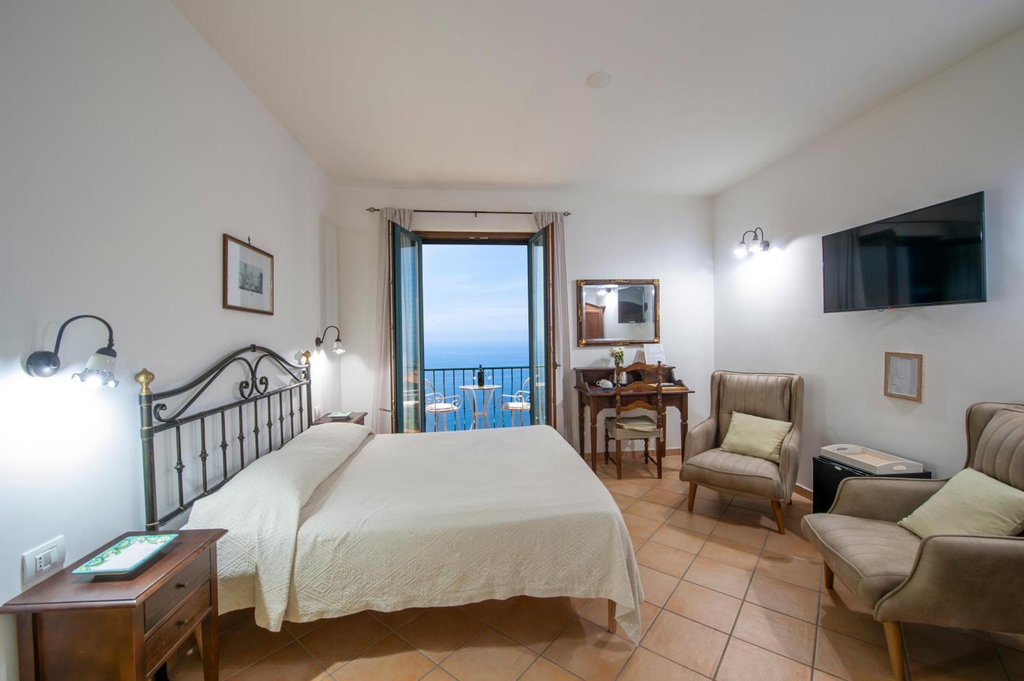 Superior Double Room Sea View