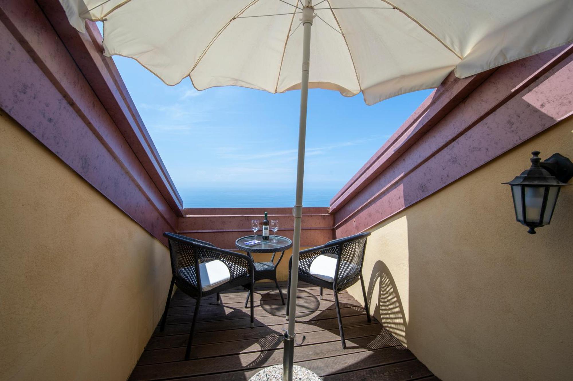 Loft Suite