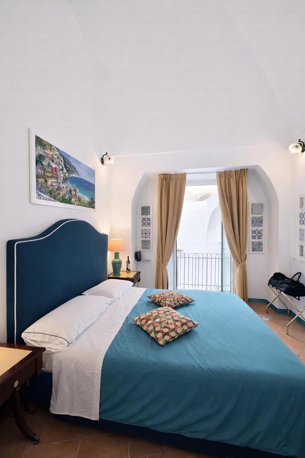 One-Bedroom Apartment Balcony