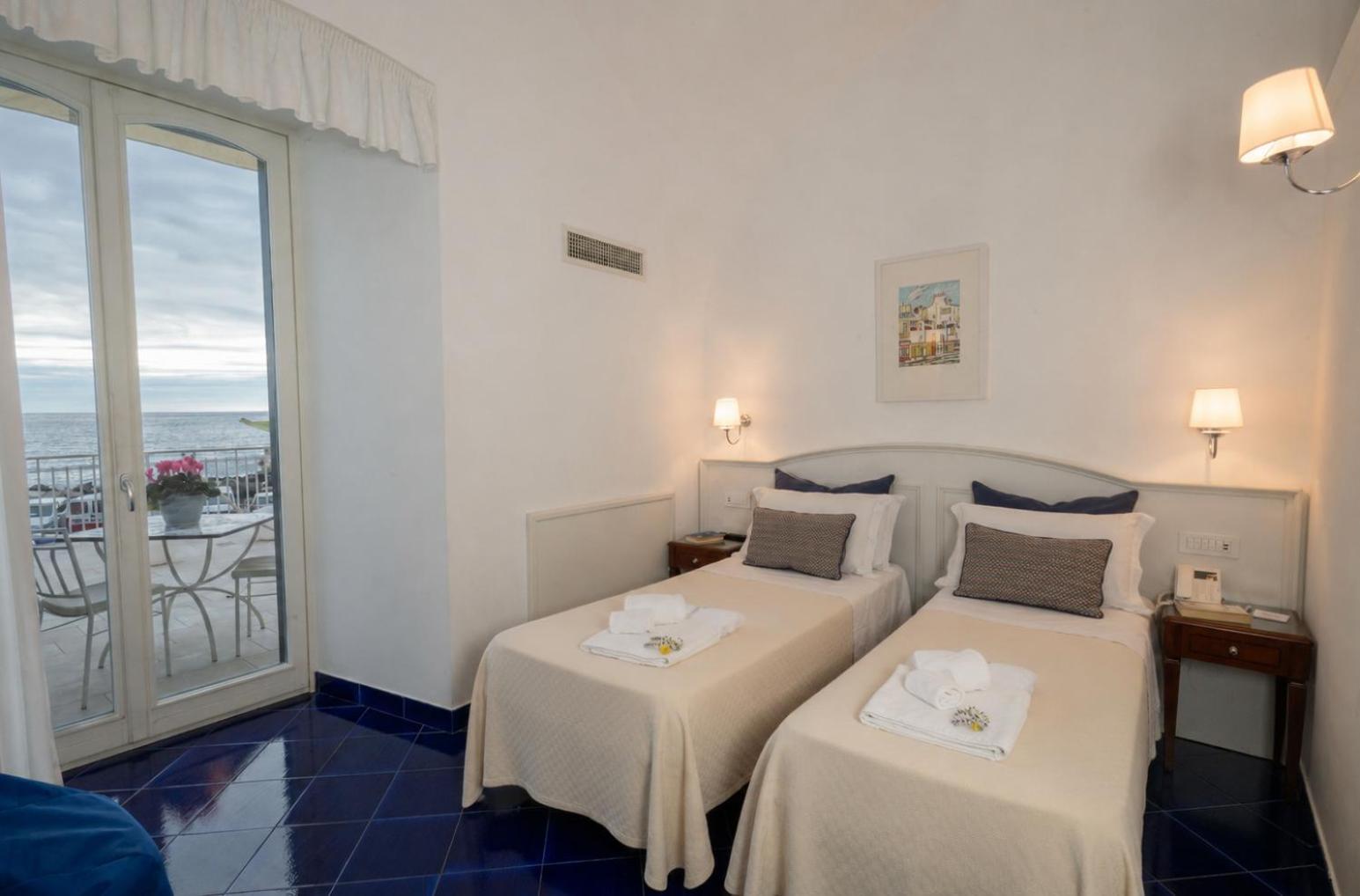Queen Suite Sea View