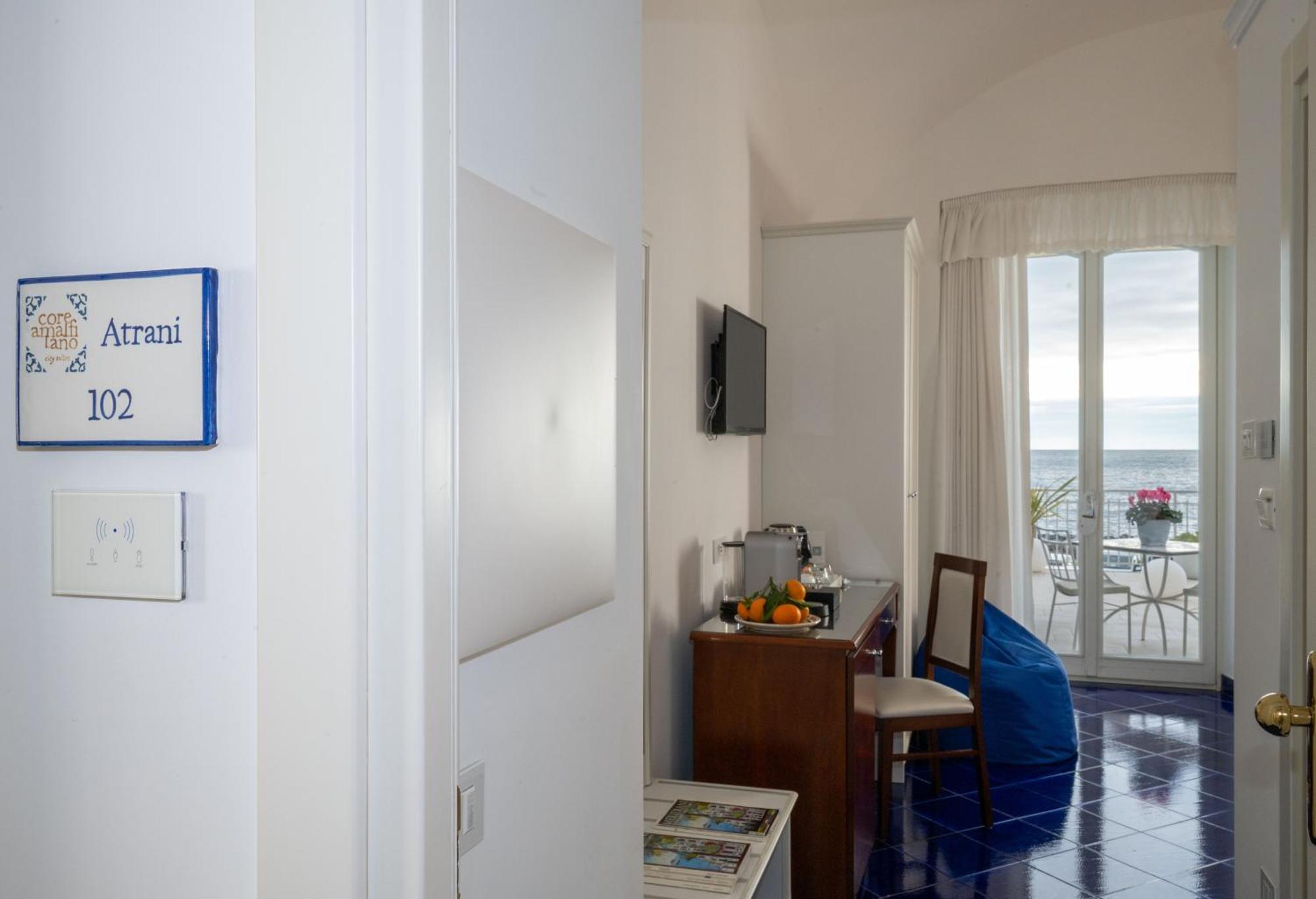 Queen Suite Sea View