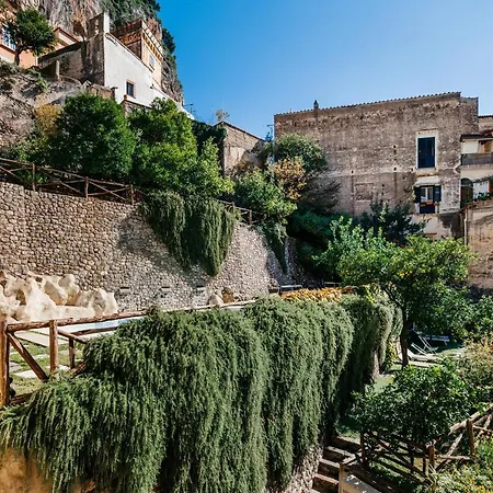 Amalfi Resort-2
